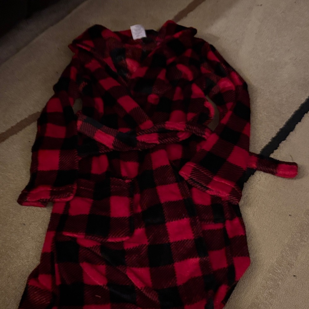 Wonder Nation Red and Black Plaid Kids Robe